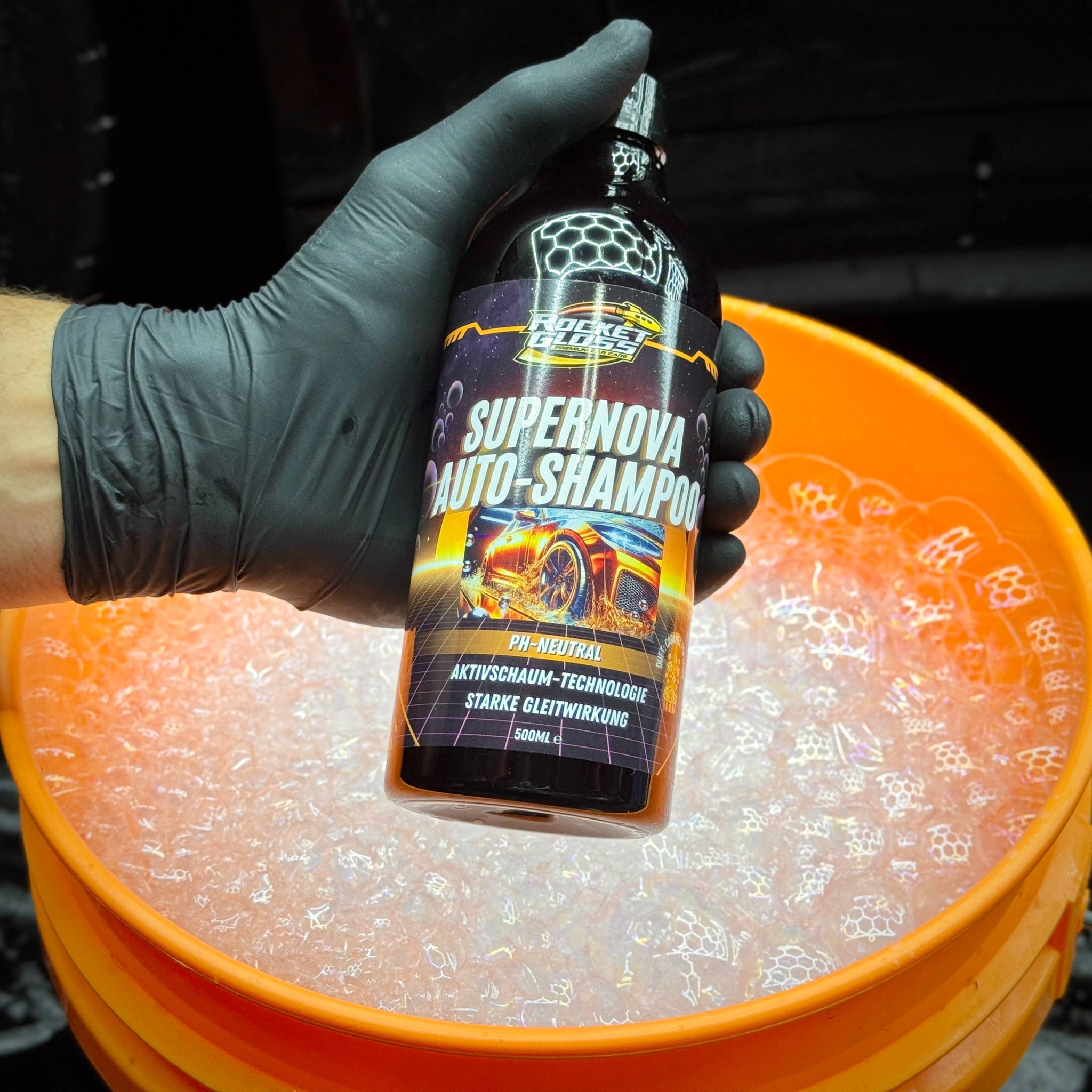 auto-shampoo-waschen-schaum-eimer-duft
