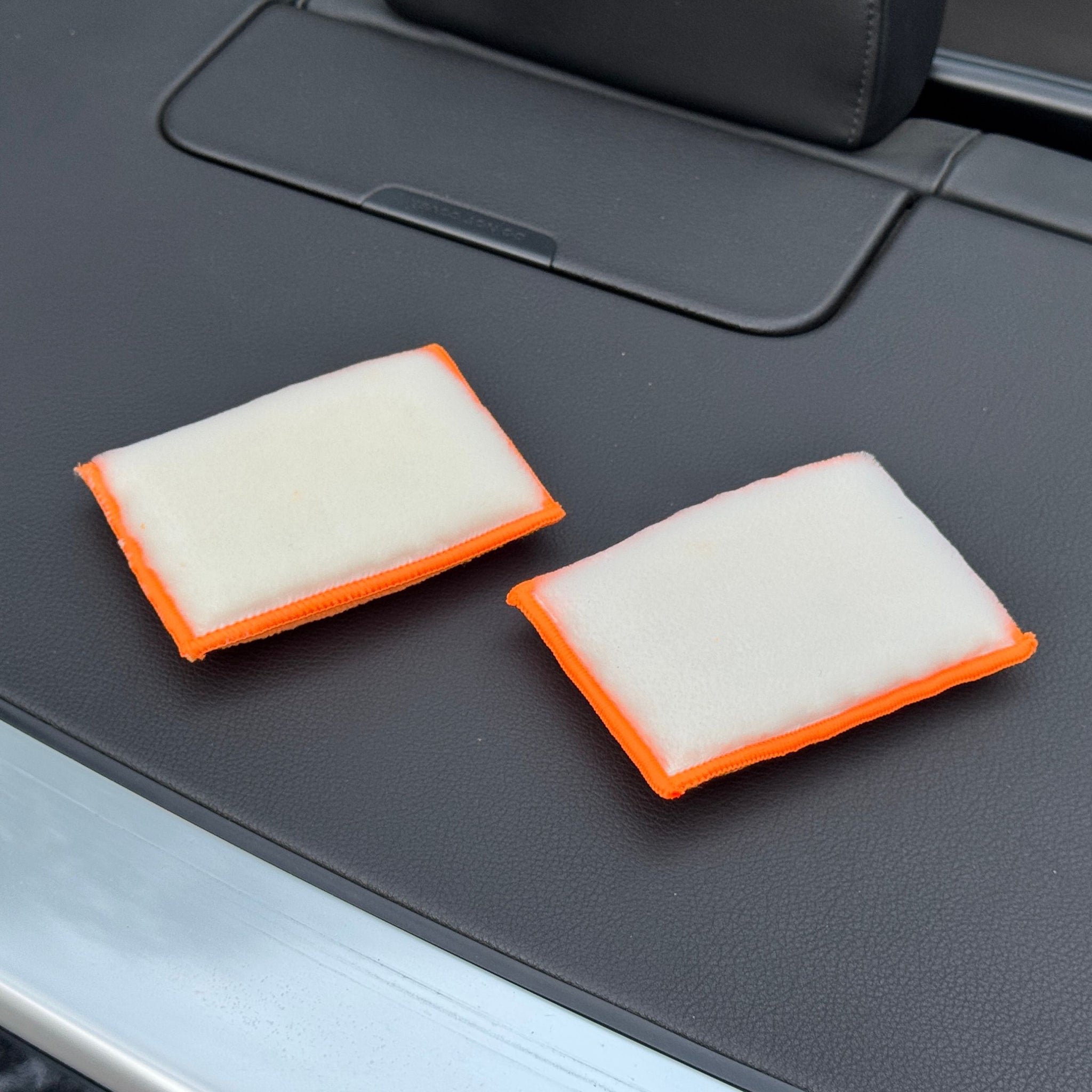 auto-reinigunger-pads-mikrofaser-interior-innenraum-schwamm-buerste-scrubber-pad