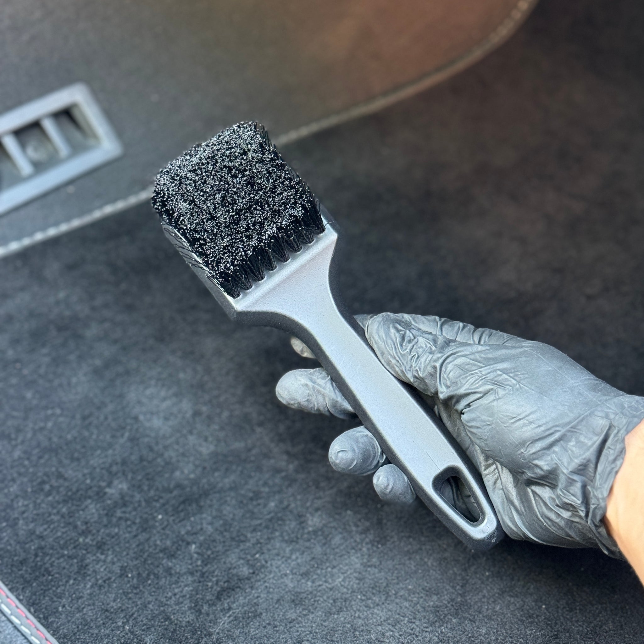 auto-innenraum-buerste-autoreinigung-interior-brush-schwarz-rocket-gloss-autopflege-produkte-zubehoer