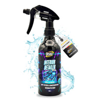 Rocket Gloss Interior Detailer reinigt und versiegelt Kunststoffoberflächen im Auto mit seidenmattem Finish