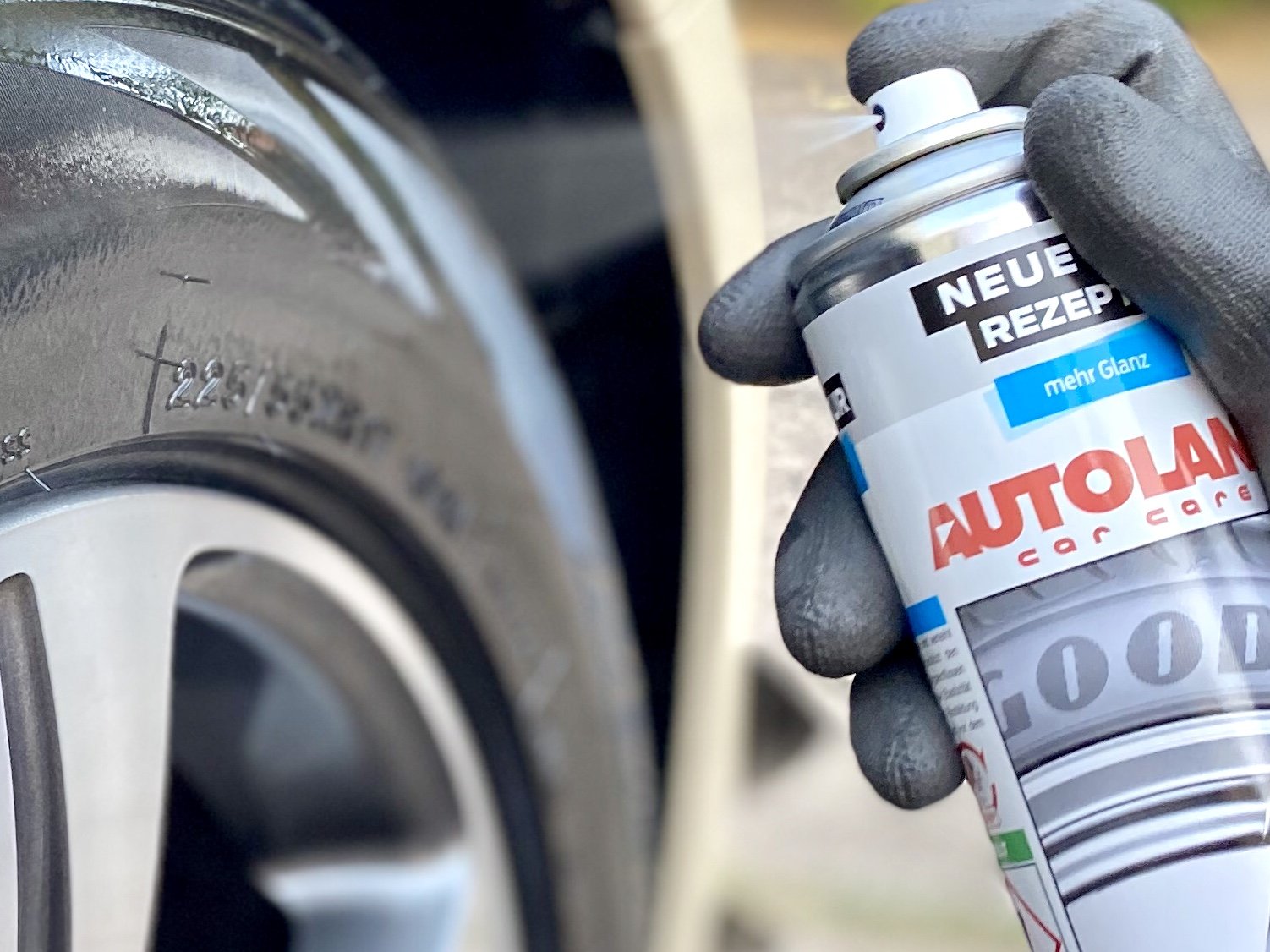 Autoland tire shine spray incl. applicator
